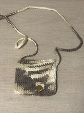 Handmade Crochet Crossbody Bag in Cream and Brown